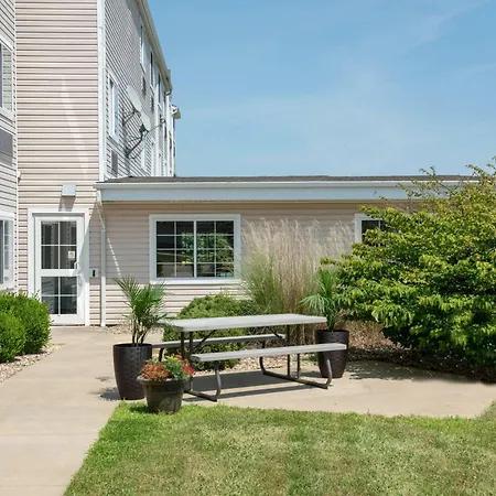 Microtel Inn & Suites By Wyndham Springfield
