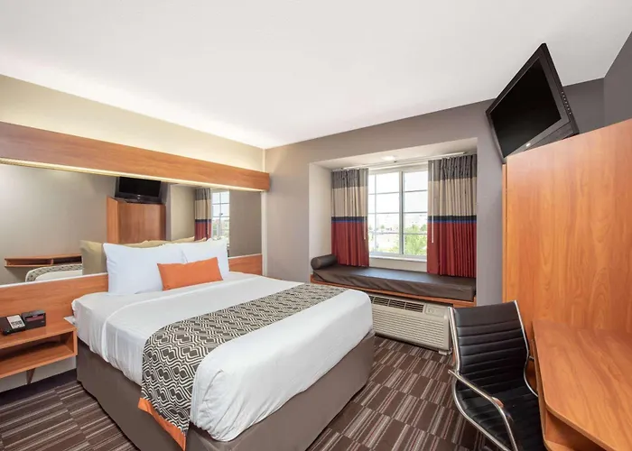 Microtel & By Wyndham Hotel