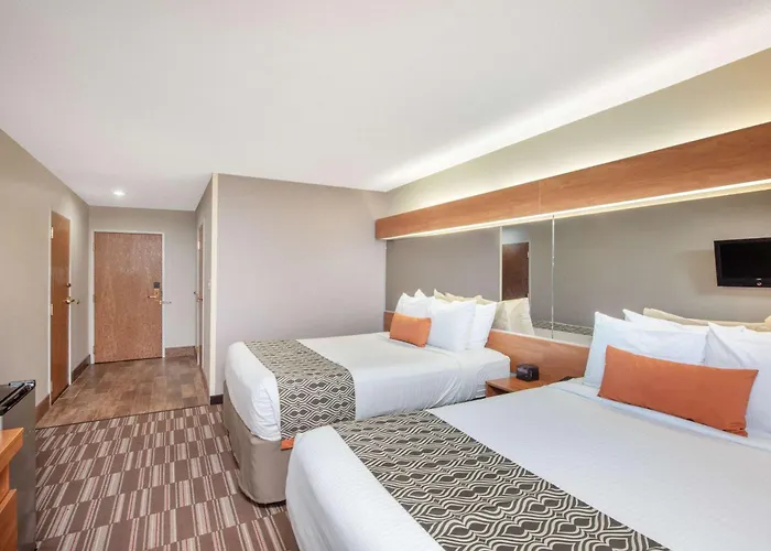 Hotel Microtel & By Wyndham Springfield