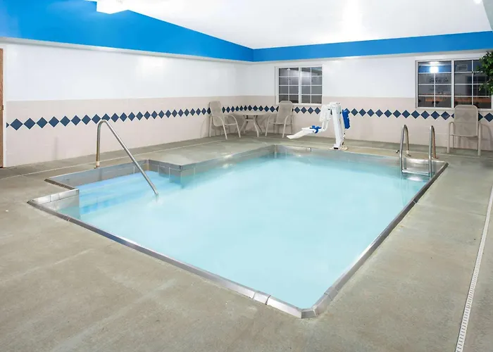 Microtel & By Wyndham 2* Springfield
