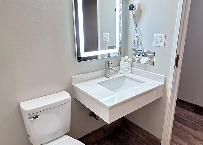 Hotel Microtel & By Wyndham Springfield