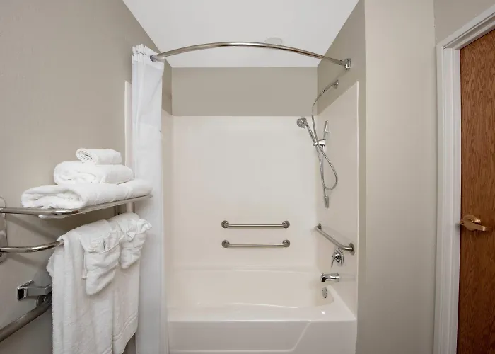 Microtel & By Wyndham Springfield