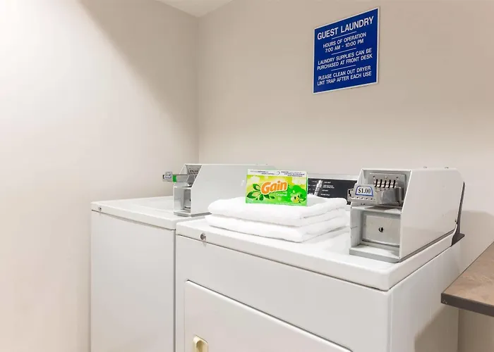 Hotel Microtel & By Wyndham Springfield