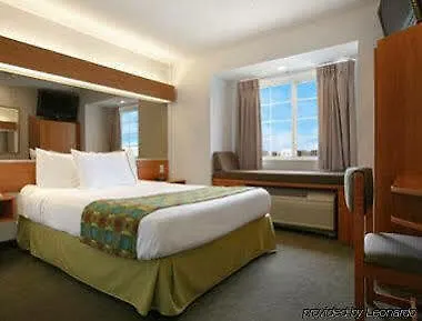 Microtel & By Wyndham 2* Springfield